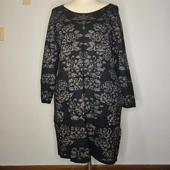 Gold fillagree sweater dress - Picture 2 of 4